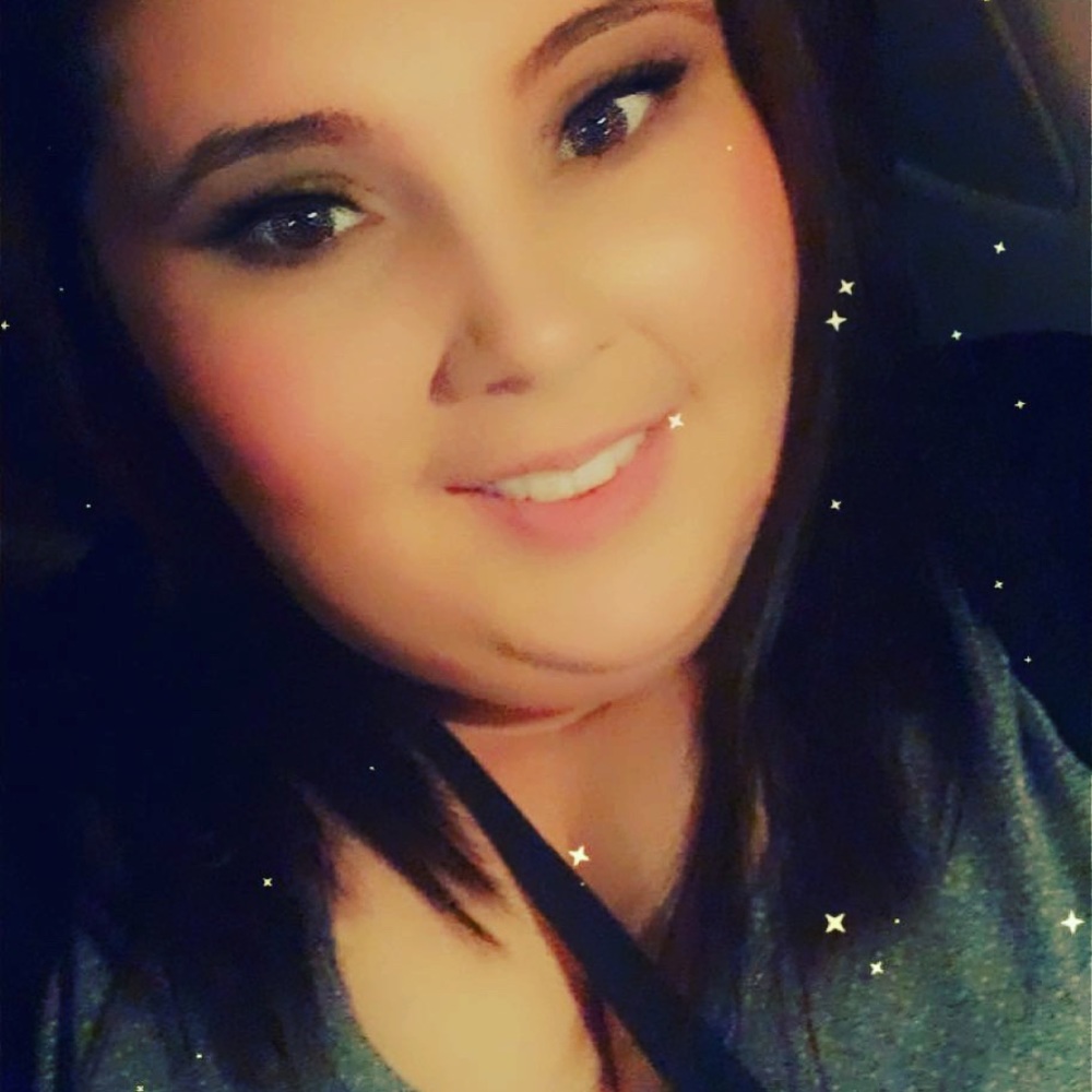 Meet your Posher, Monica